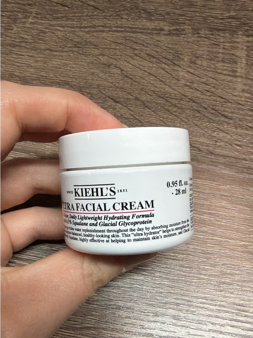 Kiehl's Ultra Facial Cream – White Jar Hydrating Moisturizer